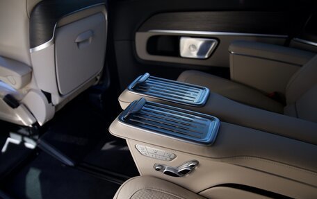 Mercedes-Benz V-Класс, 2026 год, 14 690 000 рублей, 13 фотография