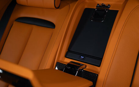 Rolls-Royce Cullinan, 2025 год, 66 500 000 рублей, 15 фотография