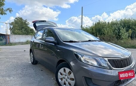 KIA Rio III рестайлинг, 2013 год, 810 000 рублей, 4 фотография