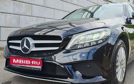Mercedes-Benz C-Класс, 2019 год, 1 945 000 рублей, 8 фотография