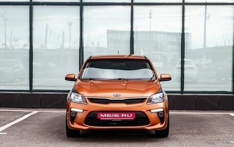 KIA Rio IV, 2017 год, 1 100 000 рублей, 3 фотография