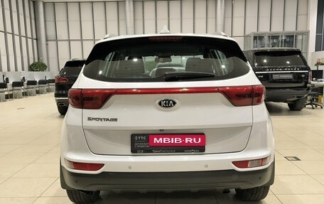 KIA Sportage IV рестайлинг, 2018 год, 2 350 000 рублей, 7 фотография