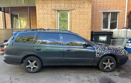 Toyota Caldina, 1995 год, 210 000 рублей, 2 фотография