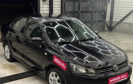 Volkswagen Polo VI (EU Market), 2012 год, 389 000 рублей, 1 фотография