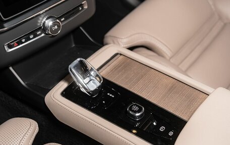 Volvo XC90 II рестайлинг, 2026 год, 12 420 000 рублей, 27 фотография