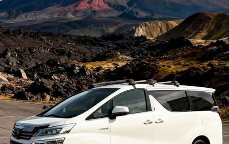Toyota Vellfire II, 2018 год, 4 600 000 рублей, 12 фотография