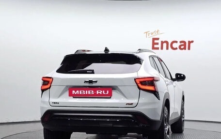 Chevrolet Trax, 2023 год, 2 100 000 рублей, 4 фотография