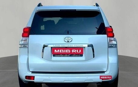 Toyota Land Cruiser Prado 150 рестайлинг 2, 2012 год, 2 750 000 рублей, 5 фотография