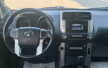 Toyota Land Cruiser Prado 150 рестайлинг 2, 2012 год, 2 750 000 рублей, 21 фотография