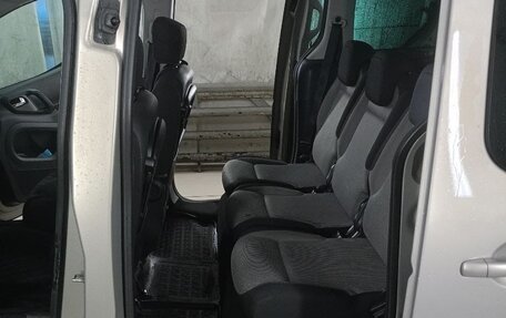 Peugeot Partner II рестайлинг 2, 2009 год, 500 000 рублей, 14 фотография