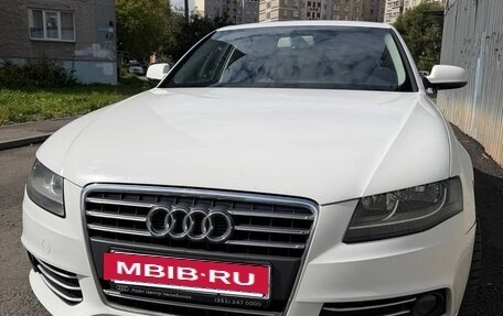 Audi A4, 2010 год, 835 000 рублей, 2 фотография