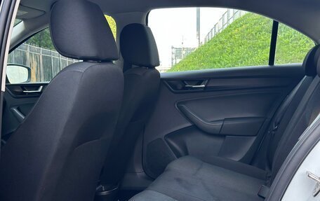Skoda Rapid I, 2018 год, 1 270 000 рублей, 14 фотография