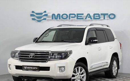 Toyota Land Cruiser 200, 2011 год, 2 420 000 рублей, 1 фотография