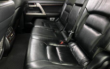 Toyota Land Cruiser 200, 2011 год, 2 420 000 рублей, 10 фотография