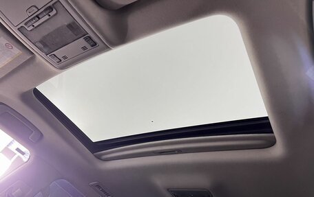 Toyota Land Cruiser 200, 2011 год, 2 420 000 рублей, 25 фотография
