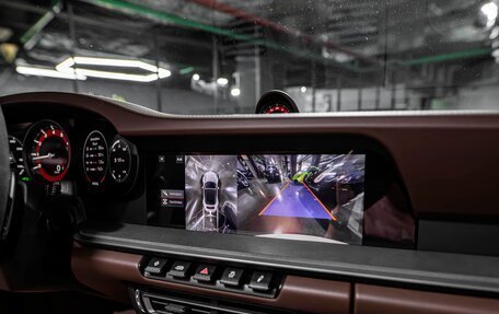 Porsche 911, 2019 год, 12 990 000 рублей, 25 фотография