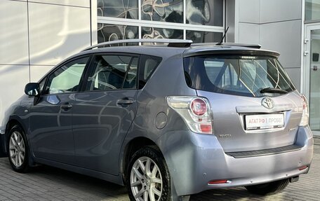 Toyota Verso I, 2012 год, 890 000 рублей, 5 фотография