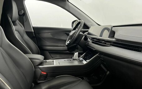 Chery Tiggo 4 I рестайлинг, 2024 год, 1 675 000 рублей, 12 фотография