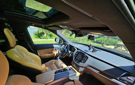 Volvo XC90 II рестайлинг, 2022 год, 7 200 000 рублей, 10 фотография