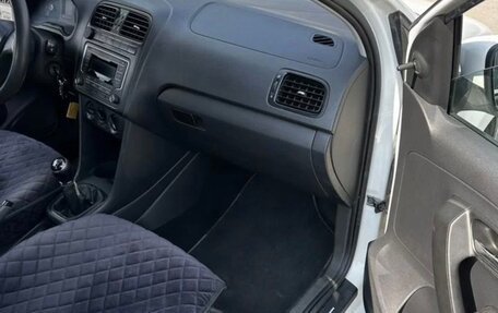 Volkswagen Polo VI (EU Market), 2017 год, 590 000 рублей, 5 фотография