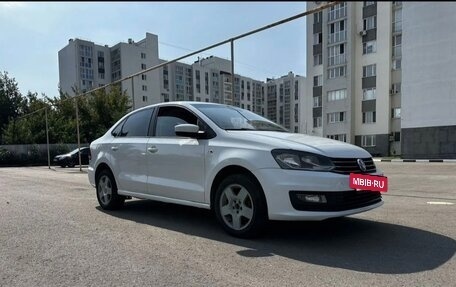 Volkswagen Polo VI (EU Market), 2017 год, 590 000 рублей, 3 фотография