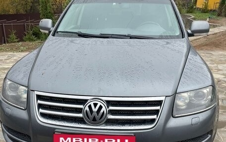 Volkswagen Touareg III, 2005 год, 740 000 рублей, 3 фотография