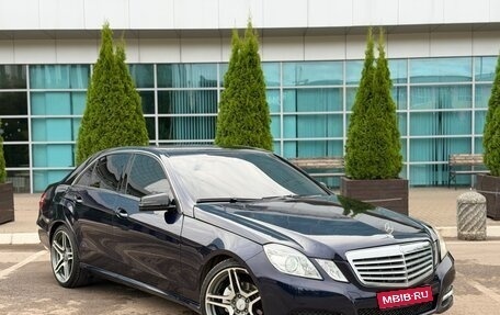 Mercedes-Benz E-Класс, 2010 год, 1 045 000 рублей, 1 фотография