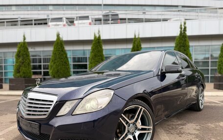 Mercedes-Benz E-Класс, 2010 год, 1 045 000 рублей, 6 фотография
