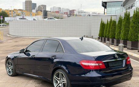 Mercedes-Benz E-Класс, 2010 год, 1 045 000 рублей, 13 фотография