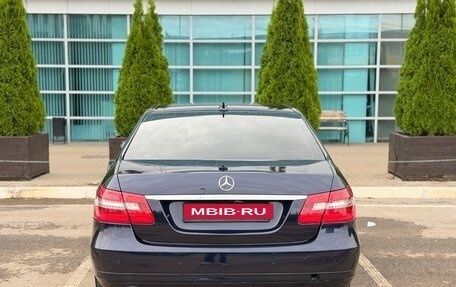 Mercedes-Benz E-Класс, 2010 год, 1 045 000 рублей, 9 фотография