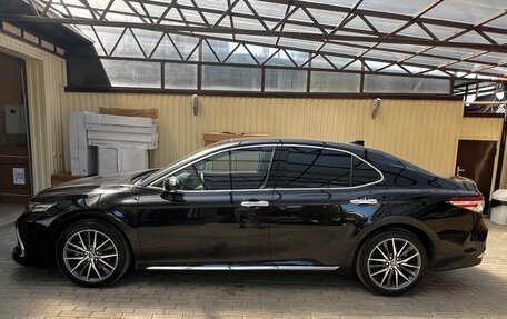 Toyota Camry, 2023 год, 3 690 000 рублей, 5 фотография