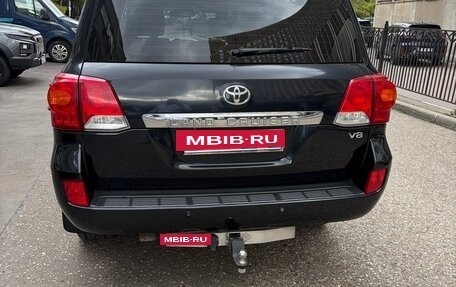 Toyota Land Cruiser 200, 2014 год, 3 950 000 рублей, 5 фотография