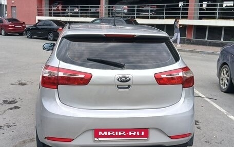 KIA Rio III рестайлинг, 2014 год, 600 000 рублей, 4 фотография