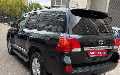 Toyota Land Cruiser 200, 2014 год, 3 950 000 рублей, 4 фотография