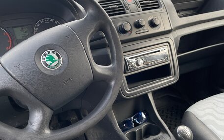Skoda Fabia II, 2009 год, 500 000 рублей, 6 фотография