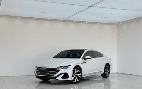 Volkswagen Passat CC, 2026 год, 4 119 274 рублей, 1 фотография