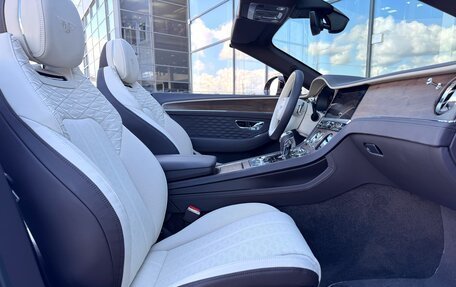 Bentley Continental GT, 2025 год, 48 900 000 рублей, 20 фотография