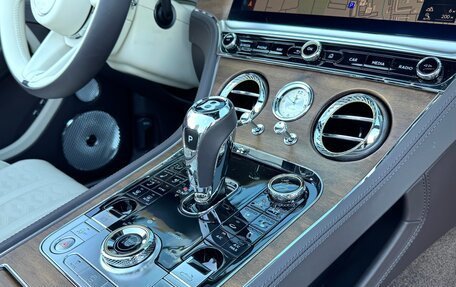Bentley Continental GT, 2025 год, 48 900 000 рублей, 19 фотография