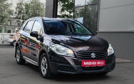 Suzuki SX4 II рестайлинг, 2014 год, 1 400 000 рублей, 2 фотография