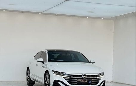 Volkswagen Passat CC, 2026 год, 4 119 274 рублей, 3 фотография