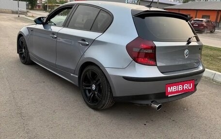 BMW 1 серия, 2006 год, 700 000 рублей, 5 фотография