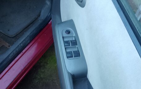 Honda Fit III, 2006 год, 290 000 рублей, 4 фотография