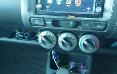 Honda Fit III, 2006 год, 290 000 рублей, 5 фотография