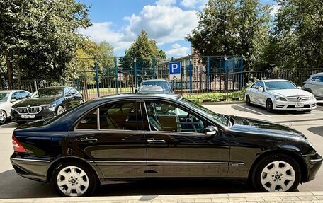 Mercedes-Benz C-Класс, 2006 год, 850 000 рублей, 4 фотография
