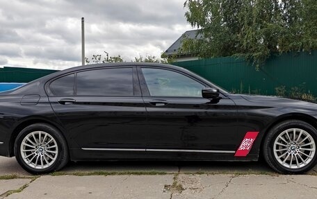 BMW 7 серия, 2017 год, 2 550 000 рублей, 3 фотография