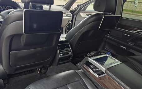 BMW 7 серия, 2017 год, 2 550 000 рублей, 23 фотография