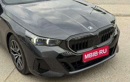 BMW 5 серия, 2024 год, 6 700 000 рублей, 9 фотография