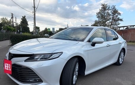 Toyota Camry, 2020 год, 2 700 000 рублей, 2 фотография