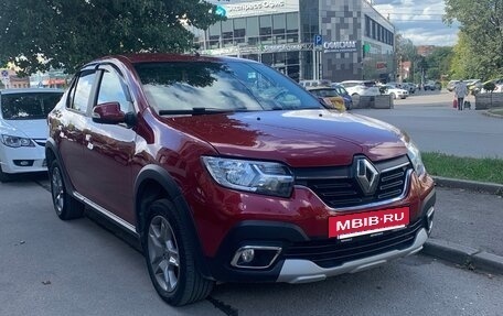 Renault Logan II, 2022 год, 1 300 000 рублей, 2 фотография
