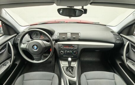 BMW 1 серия, 2009 год, 1 098 000 рублей, 15 фотография